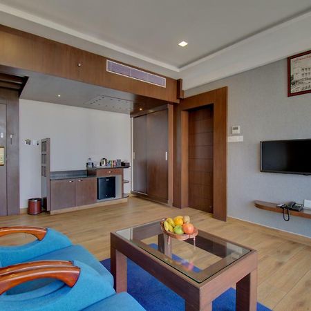 Silver Oak Hotel Maisur Dış mekan fotoğraf